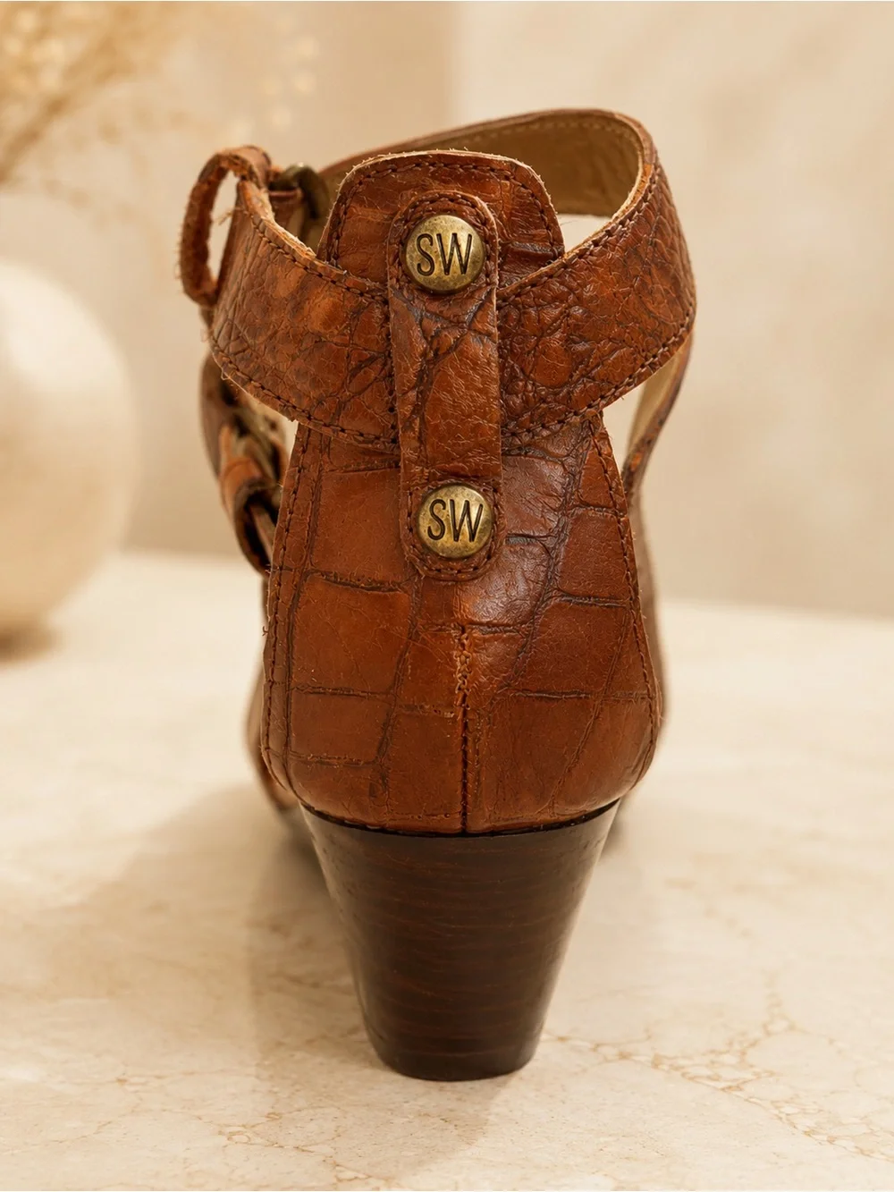 Stuart Weitzman Walnut Croco Leather Wedge Sandals 8.5M - Picture 4 of 9